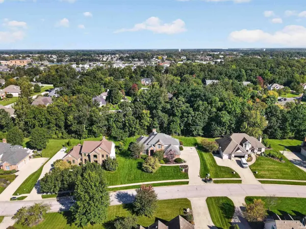7730 Inverness Glens DR, Fort Wayne, IN 46804-3831