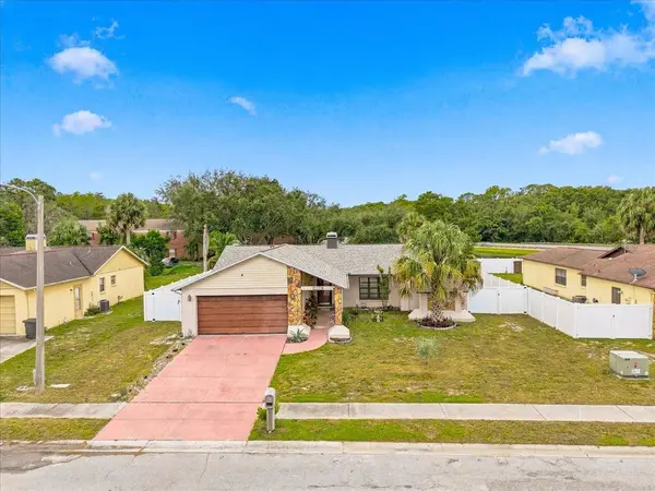 7022 ARBOR VIEW LN