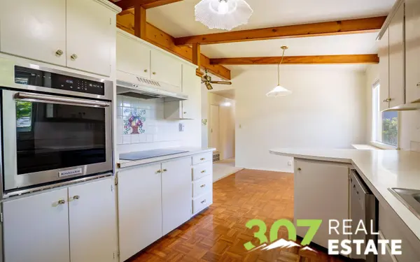 2704 Cowgill Rd, Cody, WY 82414