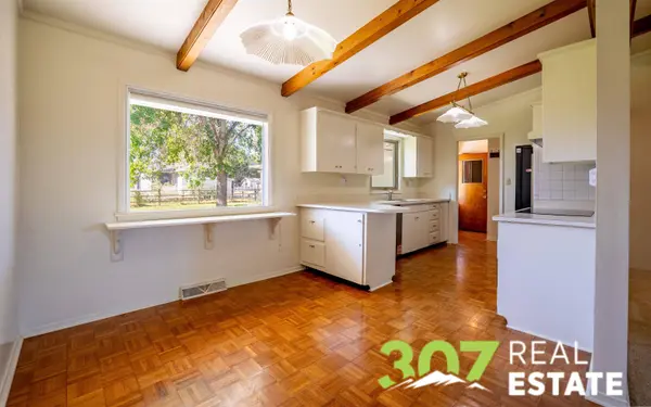 2704 Cowgill Rd, Cody, WY 82414