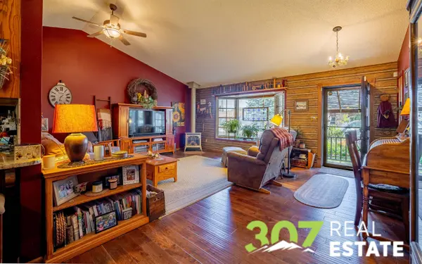 2229 Greever St, Cody, WY 82414