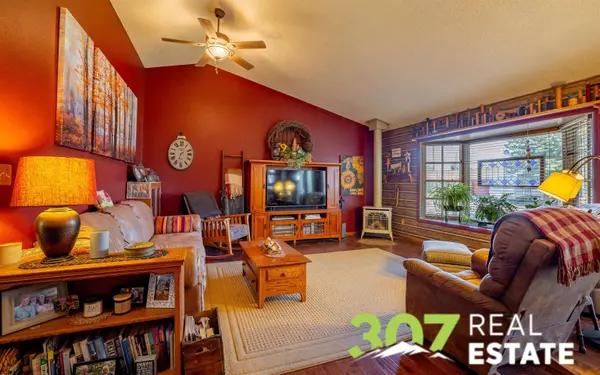 2229 Greever St, Cody, WY 82414