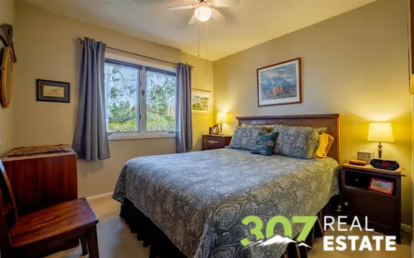 2229 Greever St, Cody, WY 82414
