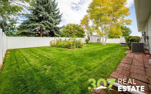 481 Sunlight Dr, Powell, WY 82435