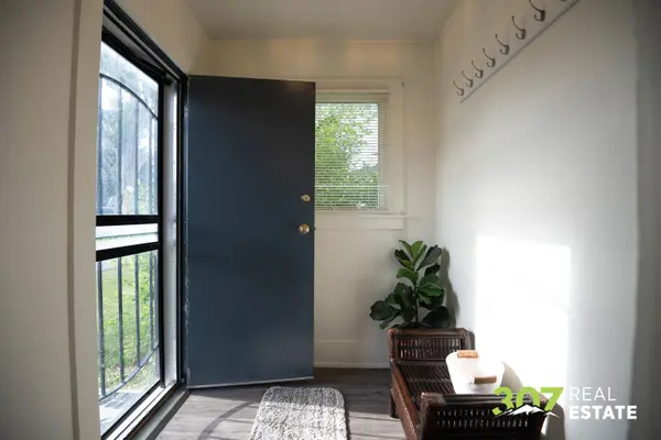225 S Cheyenne St, Powell, WY 82435