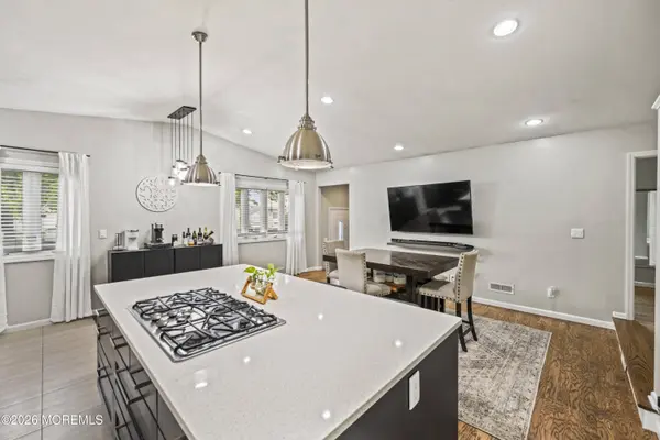 4 David Street, Hazlet, NJ 07730