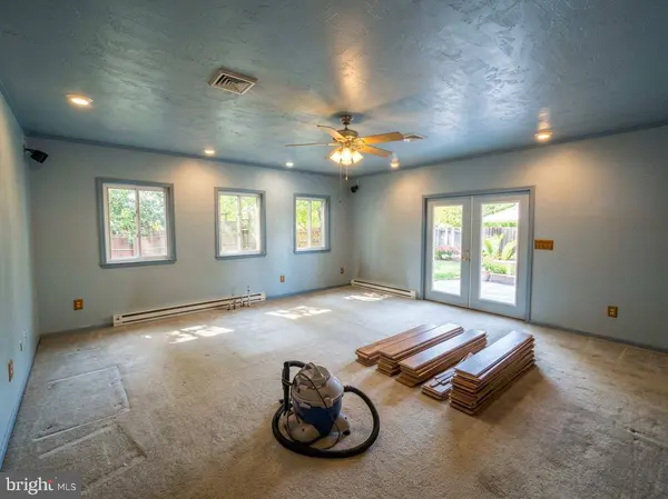 2952 CAPE HORN RD, Red Lion, PA 17356