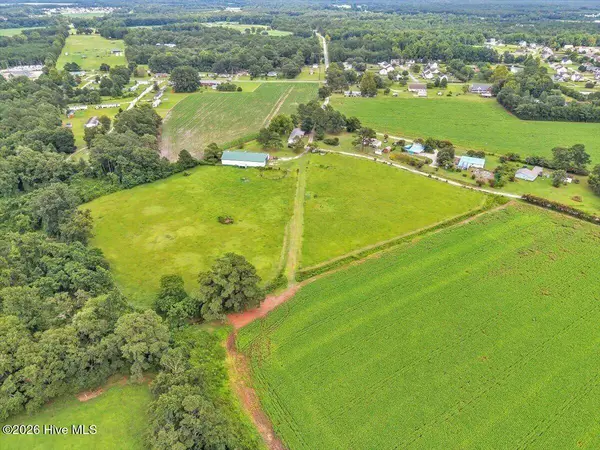 126 Sheri LN, Beulaville, NC 28518