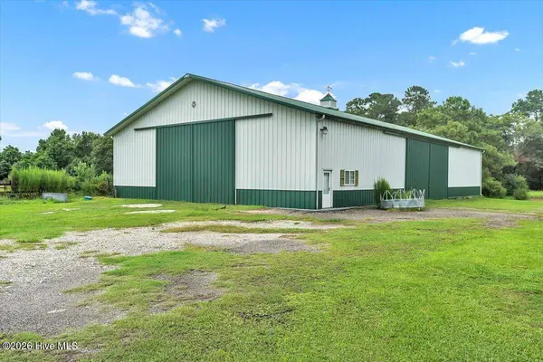 126 Sheri LN, Beulaville, NC 28518