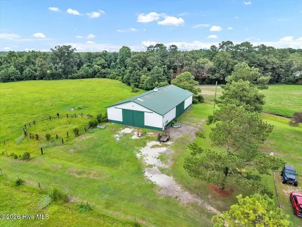 126 Sheri LN, Beulaville, NC 28518