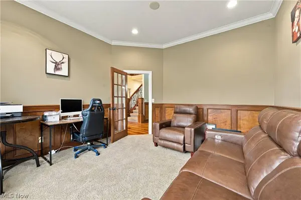 2807 Alexandria CT, Uniontown, OH 44685