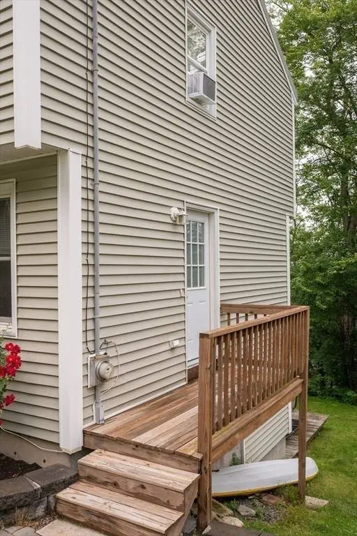 31 S Riverview St, Haverhill, MA 01835