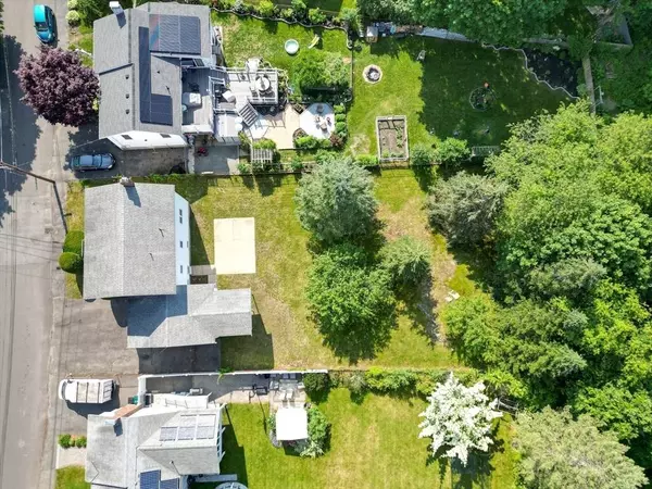 34 Buena Vista Ave, Salem, MA 01970