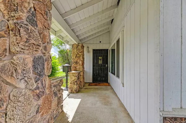 Roseville, CA 95661-4615,914 Oak Ridge Dr