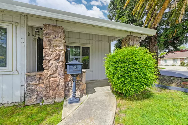 Roseville, CA 95661-4615,914 Oak Ridge Dr