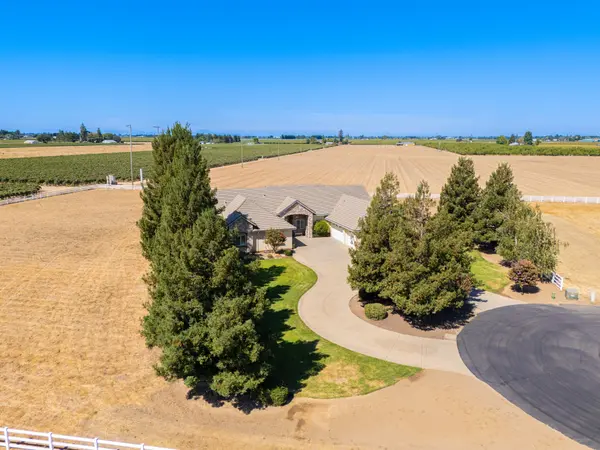 16551 Manor Lane, Lodi, CA 95240