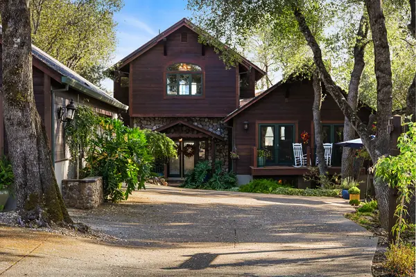 18921 Timber Point Road, Hidden Valley Lake, CA 95467