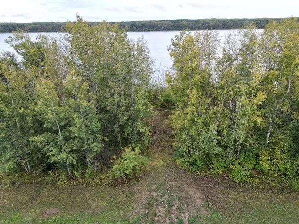 001 Rose Meadow DR, Loon Lake, SK S0M1L0