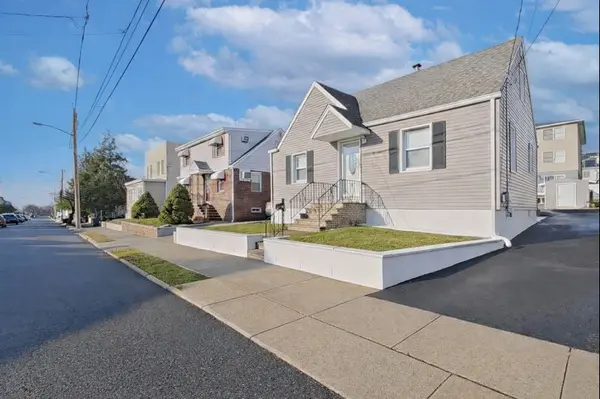 207 Lafayette AveLyndhurst, Nj 07071,