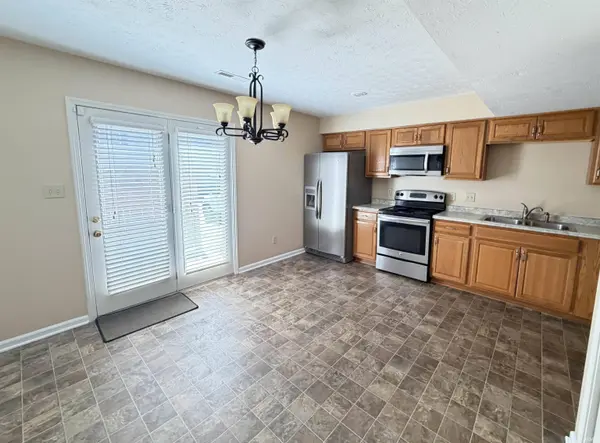 770 E Sherwood Hills Drive, Bloomington, IN 47401-8186