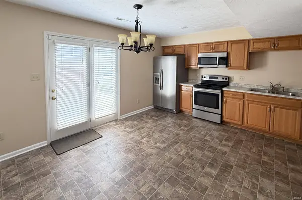 770 E Sherwood Hills Drive, Bloomington, IN 47401-8186