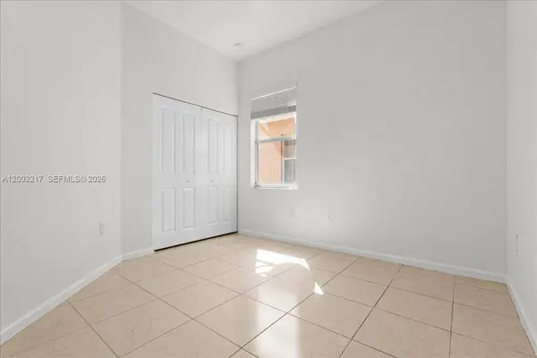 3954 NE 13th Dr, Homestead, FL 33033