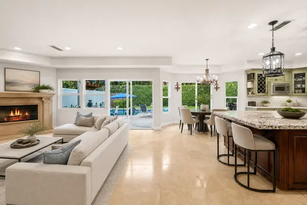 5419 Tampa Avenue, Los Angeles, CA 91356