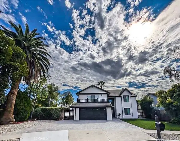 20500 Blairmoore ST, Chatsworth, CA 91311