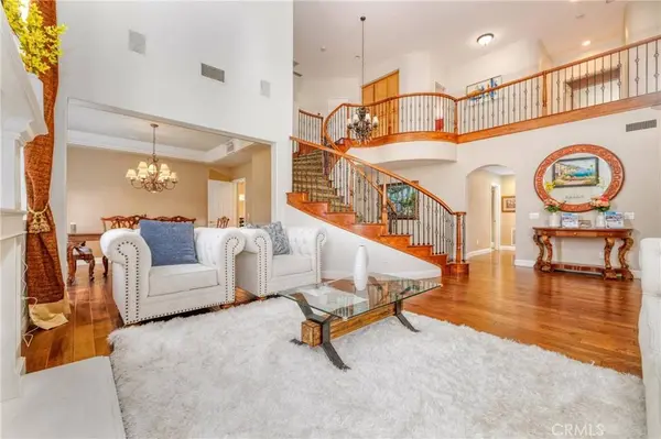 15257 Saddleback, Canyon Country, CA 91387