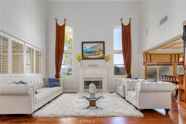 15257 Saddleback, Canyon Country, CA 91387