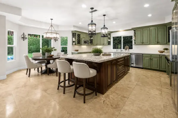 5419 Tampa Avenue, Los Angeles, CA 91356