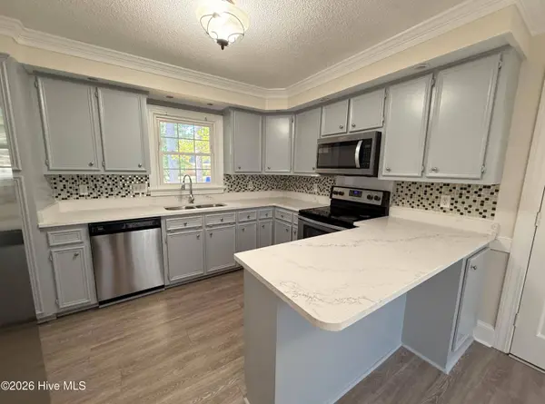 504 Winstead RD, Greenville, NC 27834