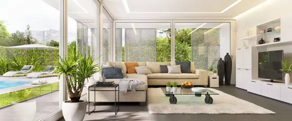 Tampa, Florida, home prices fall for fourth consecutive month