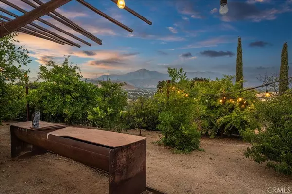 31819 Highview DR, Redlands, CA 92373