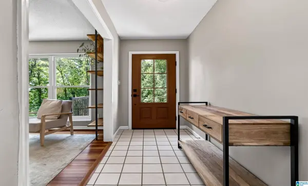 2520 SKYLAND DRIVE, Vestavia Hills, AL 35243