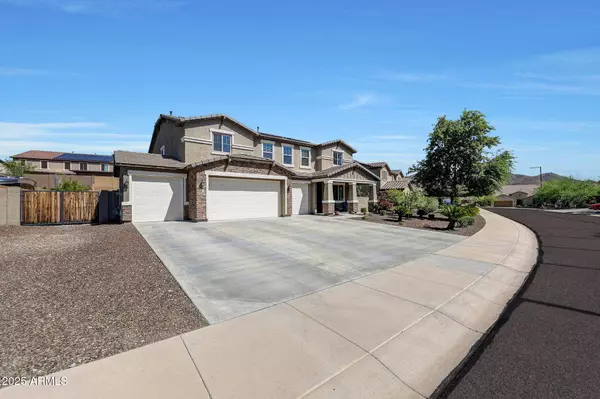 3724 W LANHAM Drive, New River, AZ 85087