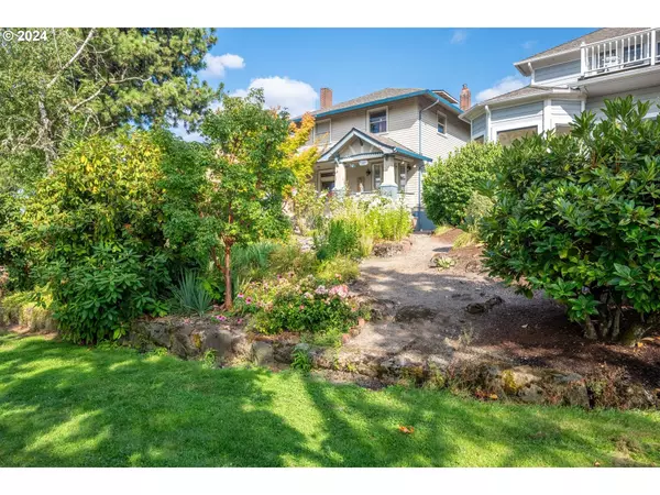 509 HIGH ST, Oregon City, OR 97045