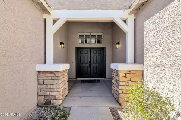 6204 S BANNING Street, Gilbert, AZ 85298