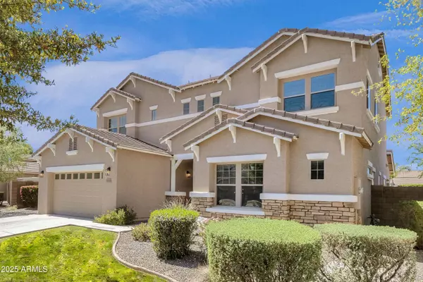 6204 S BANNING Street, Gilbert, AZ 85298