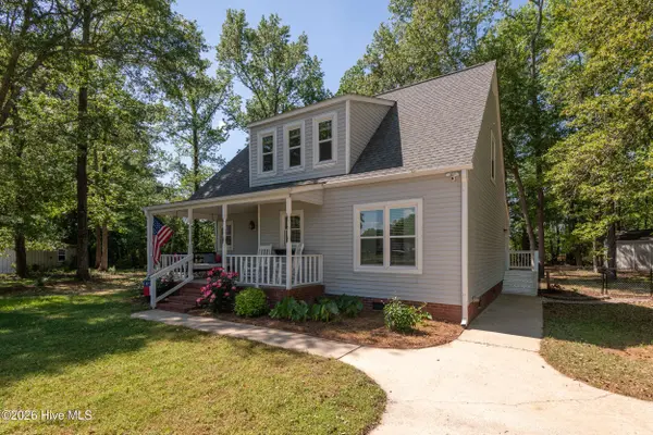 1306 Hope DR, Greenville, NC 27858