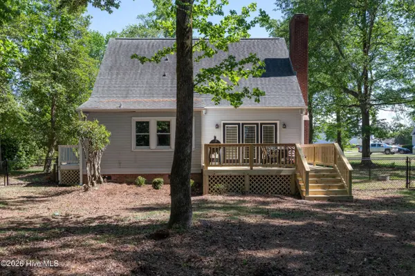 1306 Hope DR, Greenville, NC 27858