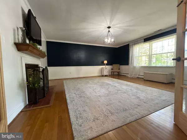 518 PINE BLUFF RD, Salisbury, MD 21801