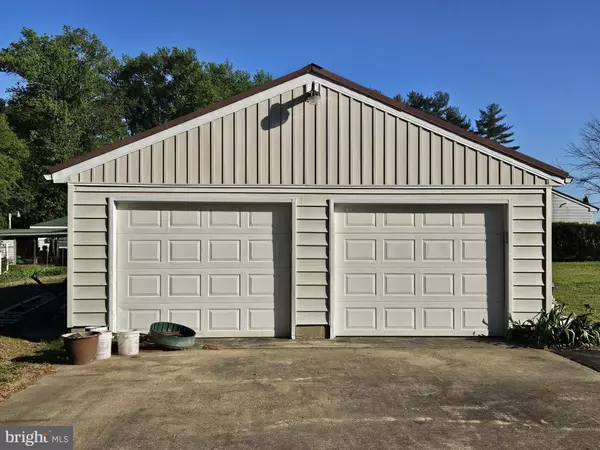 23303 ROSS STATION RD, Seaford, DE 19973