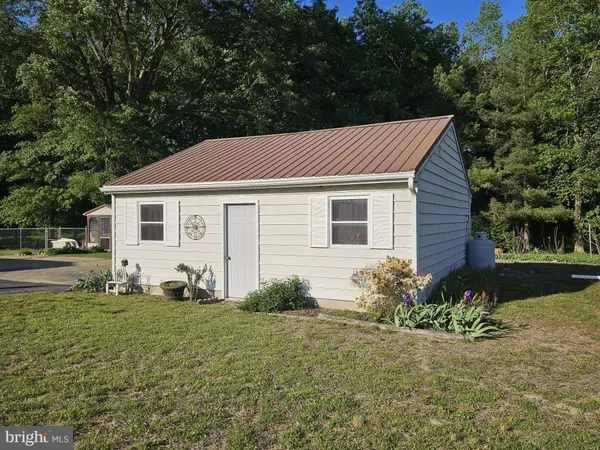 23303 ROSS STATION RD, Seaford, DE 19973