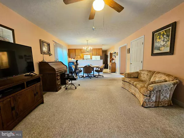 6058 GLOUCESTER CT, Salisbury, MD 21801