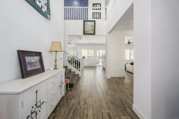 Phoenix, AZ 85042-8385,1221 E Paseo Way