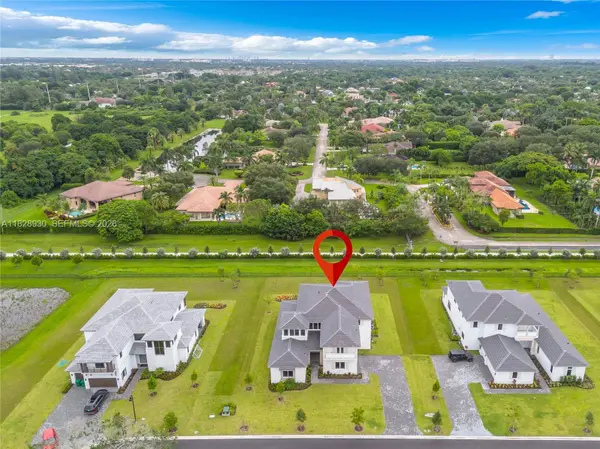 2210 SW 122nd Ter, Davie, FL 33325