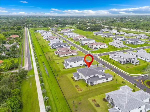 2210 SW 122nd Ter, Davie, FL 33325