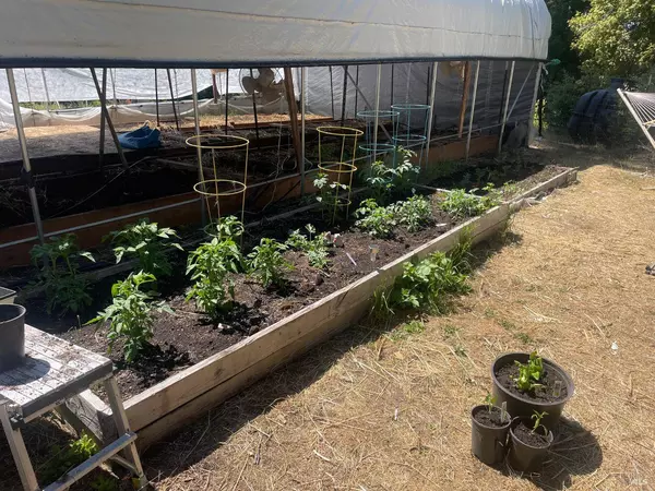 36000 Nash Mill RD, Philo, CA 95466