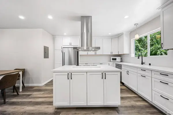 20489 Highway 116, Monte Rio, CA 95462